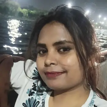 Mahak Kumari Physics Home Tutor in Alambagh Lucknow with 4 Years Experience