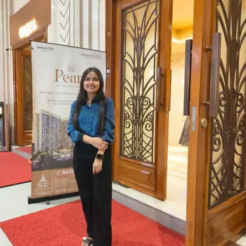 Pooja singh  Tutor From Aliganj Lucknow