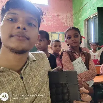 RADHEY RAMAN SONI Maths Home Tutor in Triveni Nagar Lucknow with 3 Years Experience