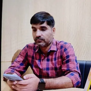 Sachendra Pandey all-subjects Home Tutor in Aliganj Lucknow with 6 Years Experience