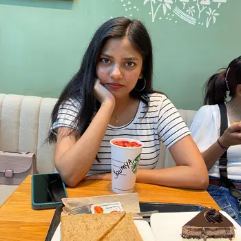 SAUMYA KUSHWAHA Maths Home Tutor in Chand Ganj Lucknow with 3 Years Experience