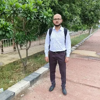 Owais Ahmad Maths Home Tutor in Kalyanpur Lucknow with 5 Years Experience