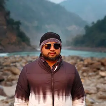 Raj Kumar Singh Maths Home Tutor in Mahanagar Lucknow with 5 Years Experience