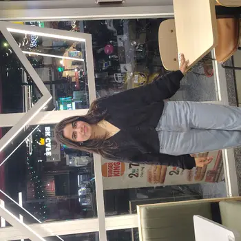 Akanksha Mishra English Home Tutor in Jankipuram Extension Lucknow with 2 Years Experience