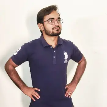 Rakesh Chaurasiya Maths Home Tutor in Daliganj Lucknow with 2 Years Experience