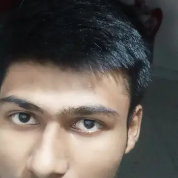 Shrey Singh  Tutor From Anora Kala Lucknow