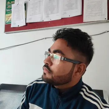 Tanmay Patel Tutor From Indira Nagar Lucknow