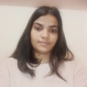 Pallavi math Home Tutor in Rajajipuram Lucknow with 5 Years Experience