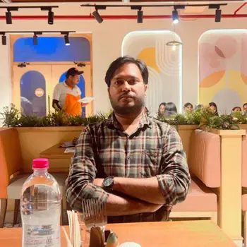 Mohd Faiz Khan Physics Home Tutor in Chowk Lucknow with 11 Years Experience