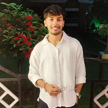Vinayak jaiswal English Home Tutor in Chinhat Lucknow with 1 Years Experience