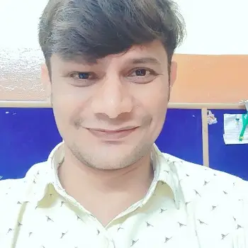 Pawan yadav Physics Home Tutor in Chinhat Lucknow with 10 Years Experience