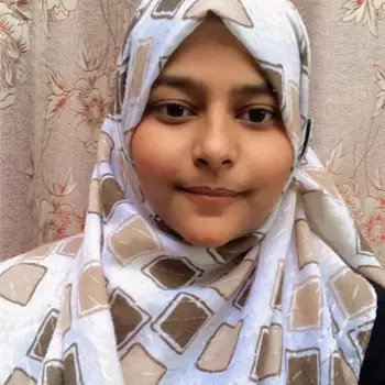 Iqra Khatoon English Home Tutor in Sarfarazganj Lucknow with 2 Years Experience