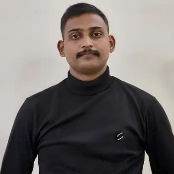 VISHAL YADAV Physics Home Tutor in Lekhraj Market Lucknow with 5 Years Experience