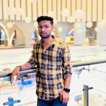 Vaibhav Singh Maths Home Tutor in Chowk Lucknow with 1 Years Experience