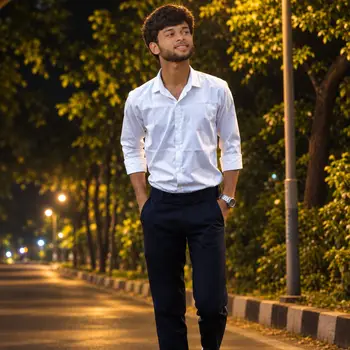 Veer shrivastav Maths Home Tutor in Hussainganj Lucknow with 2 Years Experience
