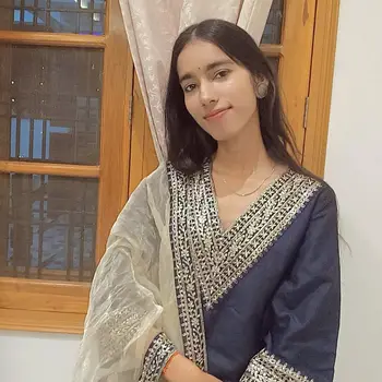 Shivani Singh all-subjects Home Tutor in BBD  Lucknow with 2 Years Experience