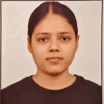 Aanchal soni English Home Tutor in Aliganj Lucknow with 1 Years Experience