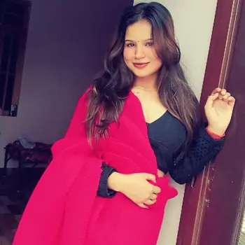 Shivalika tiwari English Home Tutor in Nirala Nagar Lucknow with 1 Years Experience