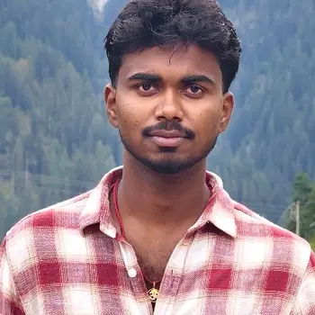 Vivek Chauhan Maths Home Tutor in Aliganj Lucknow with 2 Years Experience