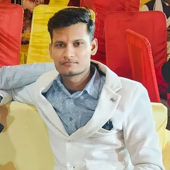 Abhishek Pratap singh Maths Home Tutor in Madiyaon Lucknow with 3 Years Experience