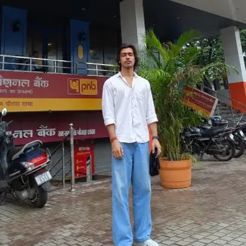 ANURAG MISHRA Maths Home Tutor in Kalyanpur Lucknow with 1 Years Experience