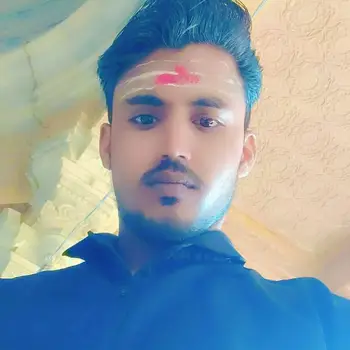 Kartik Dwivedi Maths Home Tutor in HAL Lucknow with 4 Years Experience