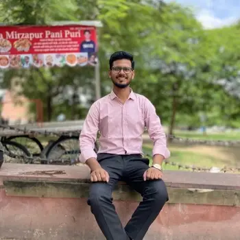 Vimlesh Kumar English Home Tutor in Balaganj Lucknow with 3 Years Experience