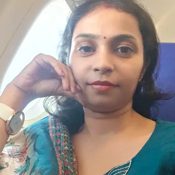 Priyanshi Agarwal Maths Home Tutor in Telibagh Lucknow with 3 Years Experience