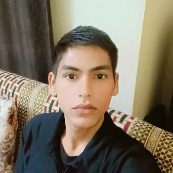 Mohd Kamran Maths Home Tutor in Aliganj Lucknow with 2 Years Experience