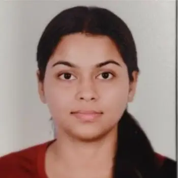 Anubhavi Pal Maths Home Tutor in Alambagh Lucknow with 3 Years Experience