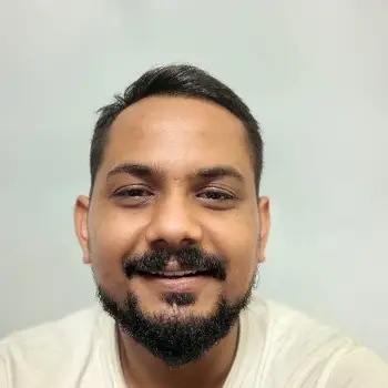 Vishek Rai Maths Home Tutor in Aliganj Lucknow with 10 Years Experience
