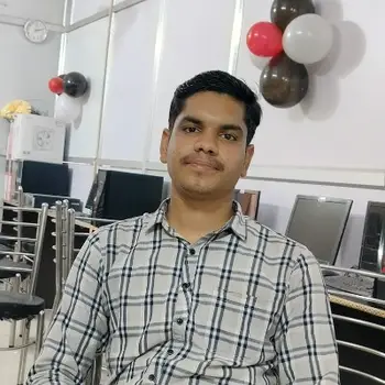 Vishnu Kant Tripathi Maths Home Tutor in Rajajipuram Lucknow with 2 Years Experience