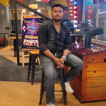 Deepak Gound Maths Home Tutor in Gomti Nagar Lucknow with 5 Years Experience