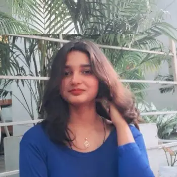 sakshi singh Accountancy Home Tutor in Sharda Nagar Lucknow with 2 Years Experience