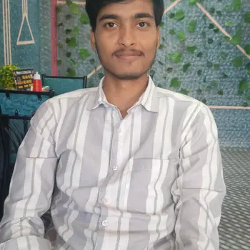 Himanshu Vishwakarma Maths Home Tutor in Alambagh Lucknow with 3 Years Experience