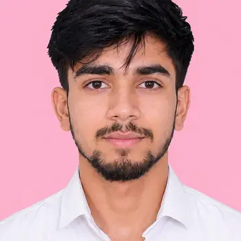 Devendra Mishra Maths Home Tutor in IIM Road Lucknow with 2 Years Experience