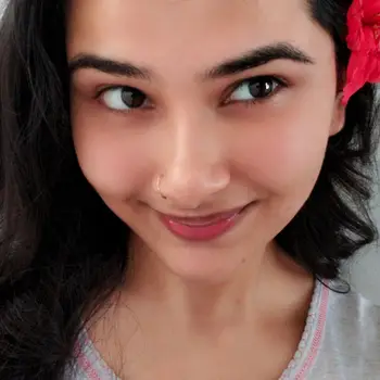 Aastha Mishra Maths Home Tutor in Amar Shaheed Path Lucknow with 1 Years Experience