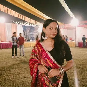 Kavya Chaudhary Maths Home Tutor in Jankipuram Lucknow with 3 Years Experience