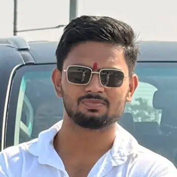 Vaibhav Trivedi Maths Home Tutor in Integral University Lucknow with 2 Years Experience