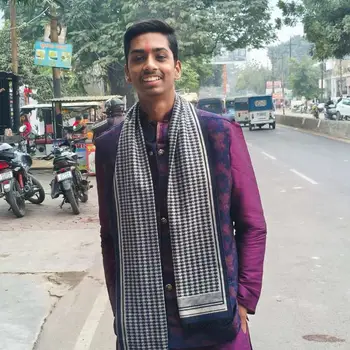 utkarsh saxena Maths Home Tutor in Parag Lucknow with 1 Years Experience