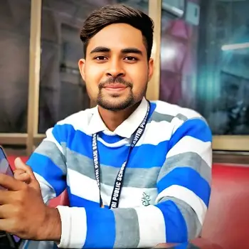 Shiv poojan Maths Home Tutor in Chinhat Lucknow with 5 Years Experience