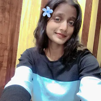Anchal Patel English Home Tutor in Telibagh Lucknow with 3 Years Experience