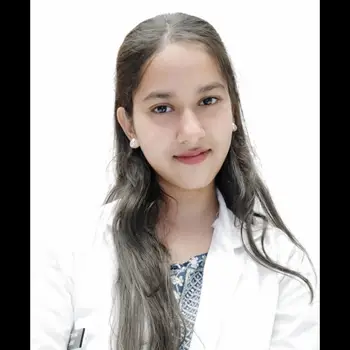 Tanya Patel English Home Tutor in South City Lucknow with 1 Years Experience