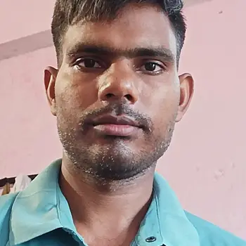 Rajanikant Yadav Maths Home Tutor in Jankipuram Lucknow with 3 Years Experience