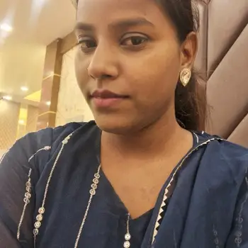 Shubhi singh Maths Home Tutor in Fazullaganj Lucknow with 12 Years Experience