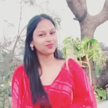 Anshika Srivastava Maths Home Tutor in Singar Nagar Lucknow with 4 Years Experience