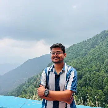 Vineet Singh Maths Home Tutor in Deva Road Lucknow with 6 Years Experience