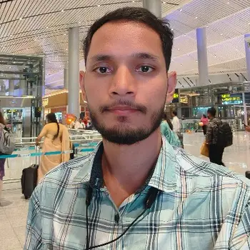 AKASH SINGH Maths Home Tutor in Aliganj Lucknow with 6 Years Experience