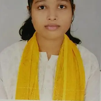 Muskan kashyap Maths Home Tutor in Alambagh Lucknow with 6 Years Experience