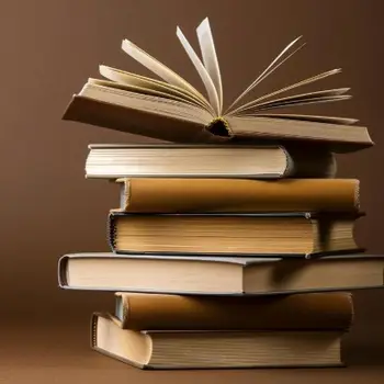 Rashmi Tripathi English Home Tutor in New Hyderabad Lucknow with 2 Years Experience